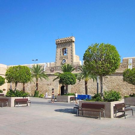 Sunny Apartment Near The Beach Santa Pola Εξωτερικό φωτογραφία